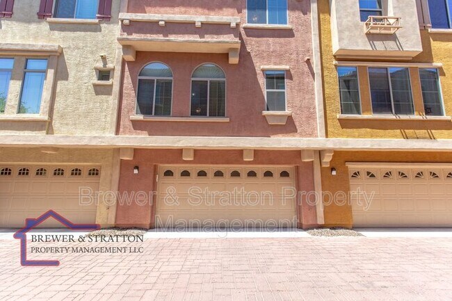 Foto del edificio - 900 S 94th St