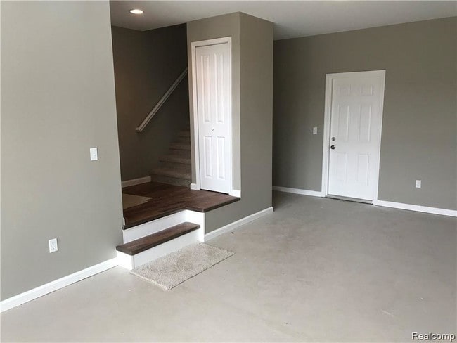 Building Photo - 410 Legato Dr