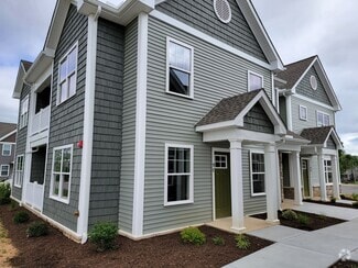 Building Photo - 11 Yacht Ave