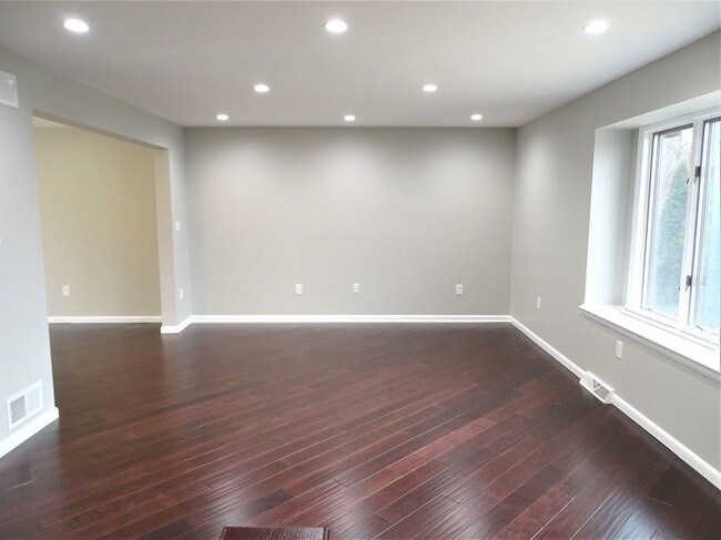 Foto del edificio - 15 Belmont Ave