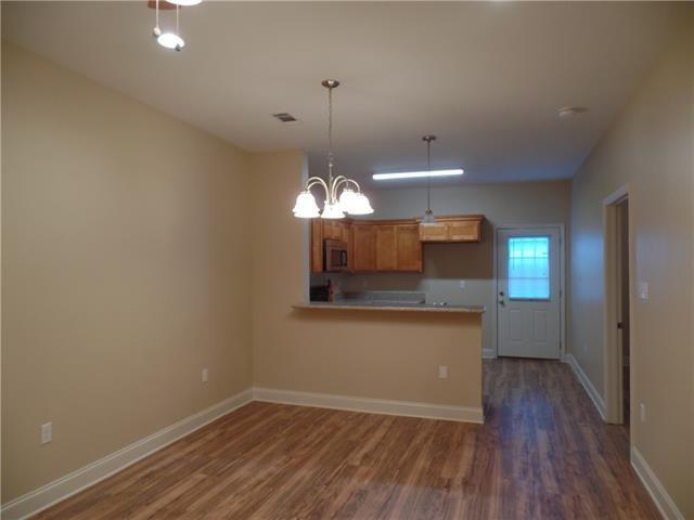 Dining area - 221 Bella Sera Ln
