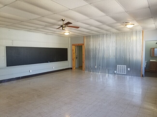 Foto del edificio - 345 6th St