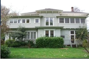 Foto del edificio - Corvallis Fiveplex