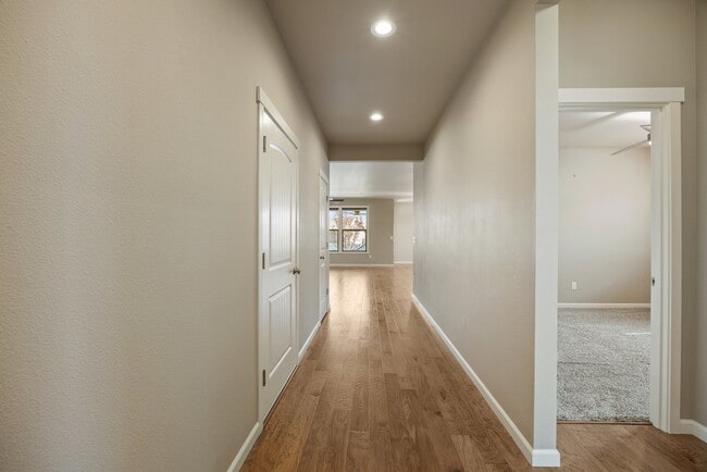 Building Photo - 4609 Junco St