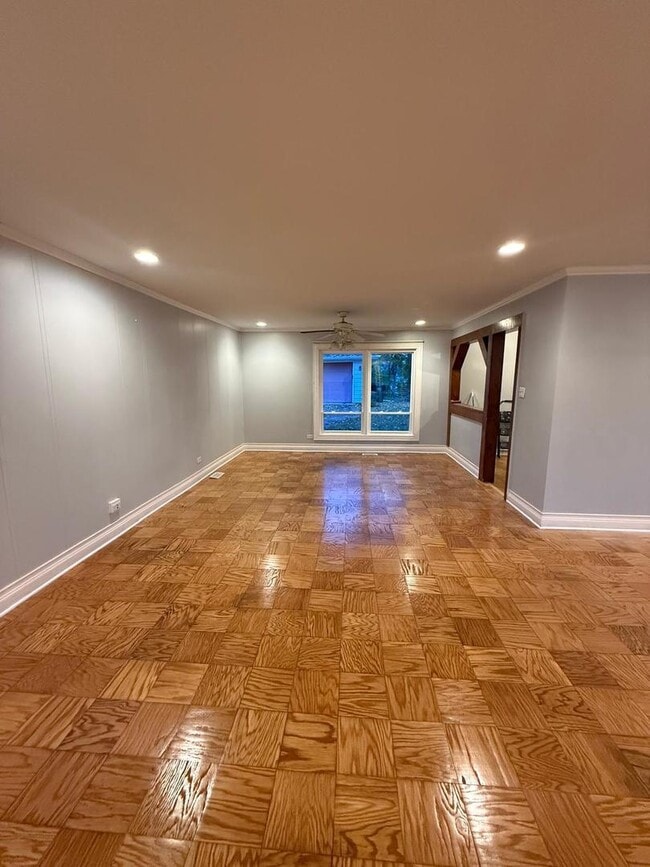 Foto del edificio - 1440 Gentry Rd