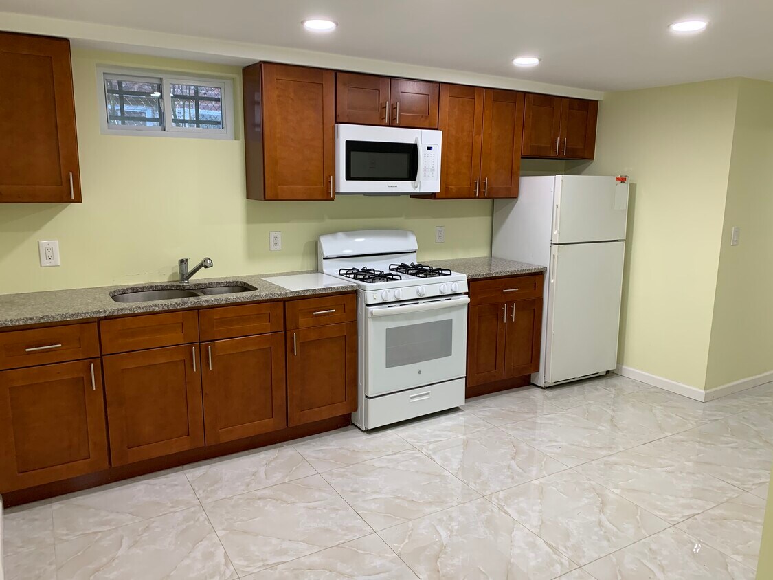 Foto principal - 17410 67th Ave