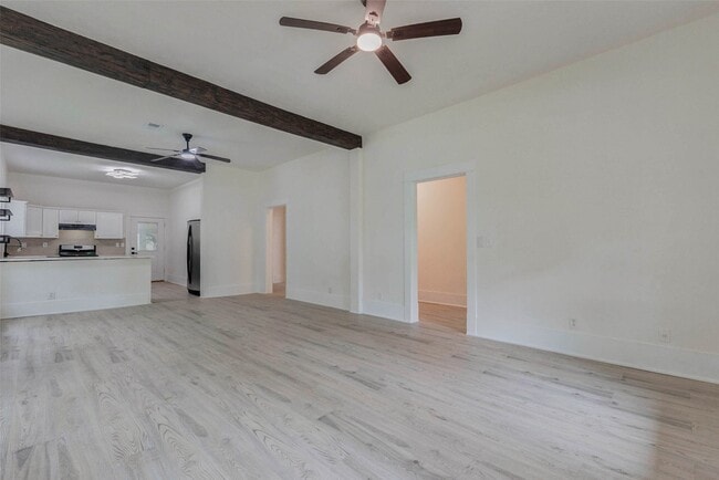 Building Photo - 1302 Ross St