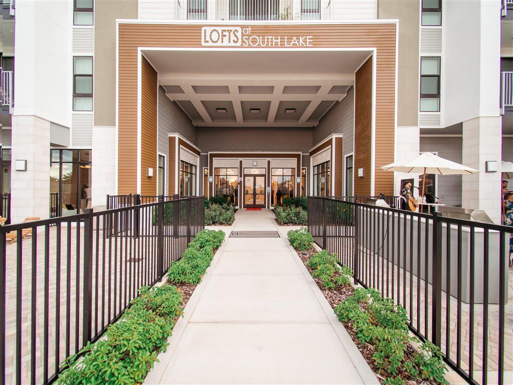 Primary Photo - Lofts at South Lake