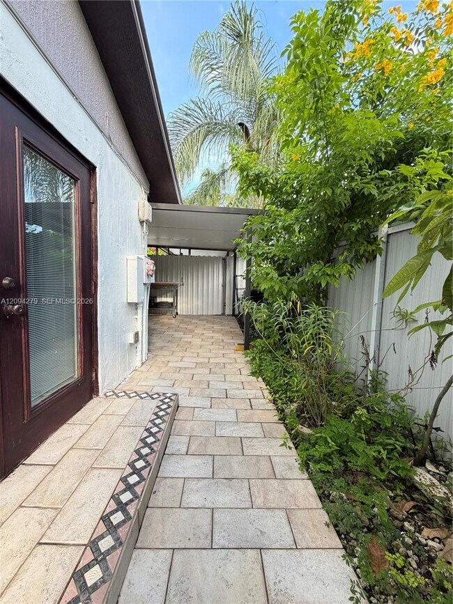 Foto del edificio - 16211 SW 109th Ave