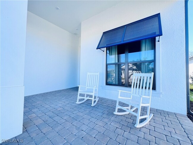 Foto del edificio - 9124 Raintree St