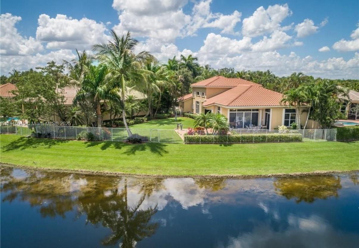 Foto principal - 2454 Bay Isle Ct