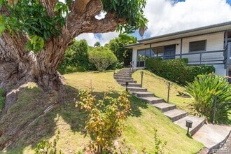 Building Photo - 99-1061-1061 Manako Pl
