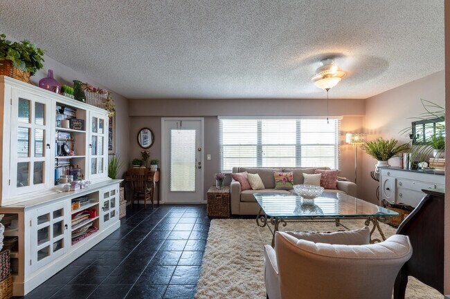 Foto del edificio - 83 Mansfield B