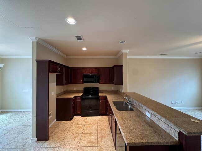 Building Photo - 7214 Barksdale Ln