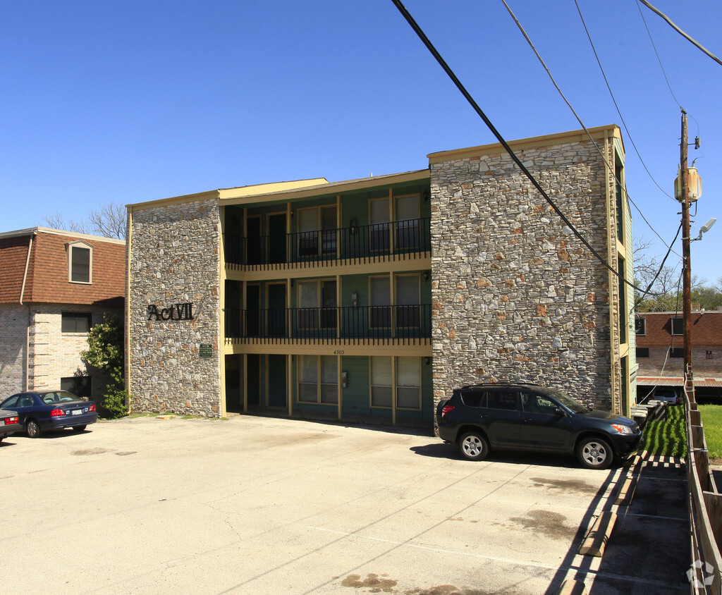 Building Photo - Act VII Apartments