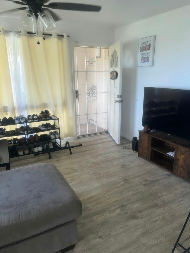 Building Photo - 92-1159 Palahia Street, Unit C-201