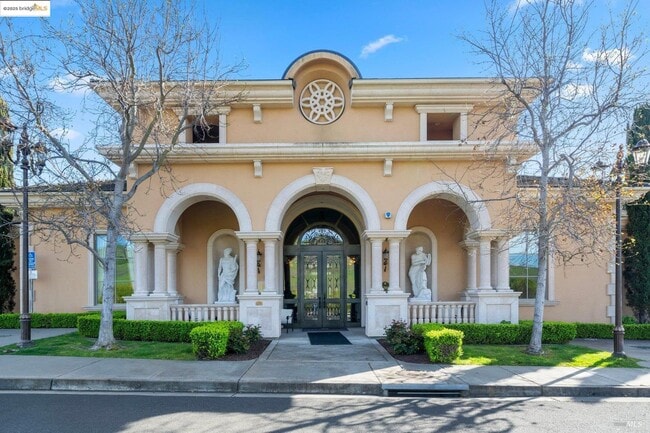 Building Photo - 1246 Sonata Dr