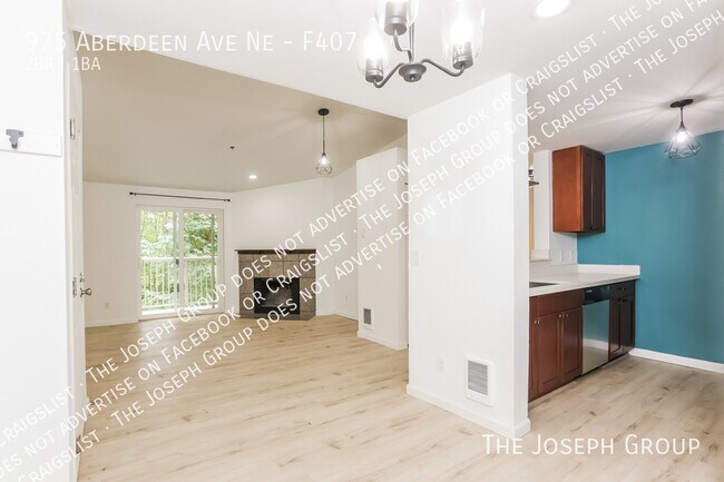Foto del edificio - 975 Aberdeen Ave NE