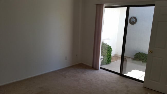 Foto del edificio - 14222 N Brunswick Dr