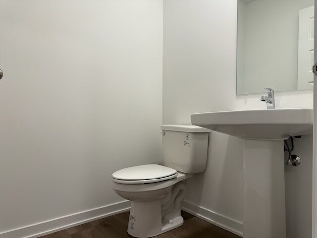 Foto del edificio - 2328 Noble Ln