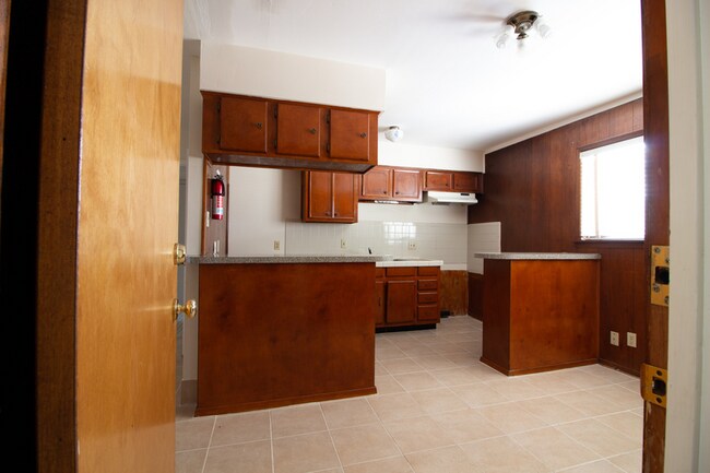 Foto del edificio - 4742 Yale St