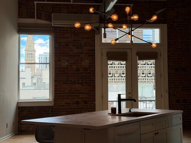 Foto del edificio - 1617 California St