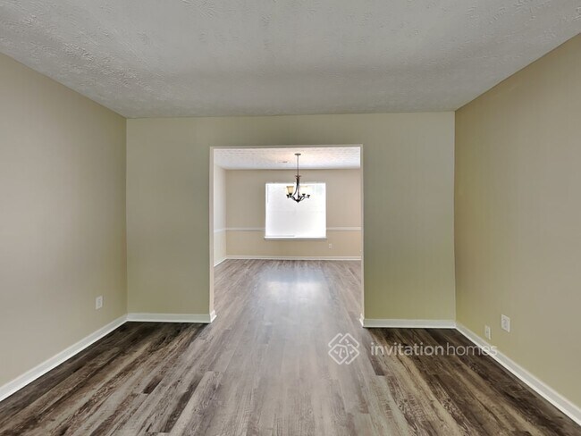 Building Photo - 2549 Mead Ct