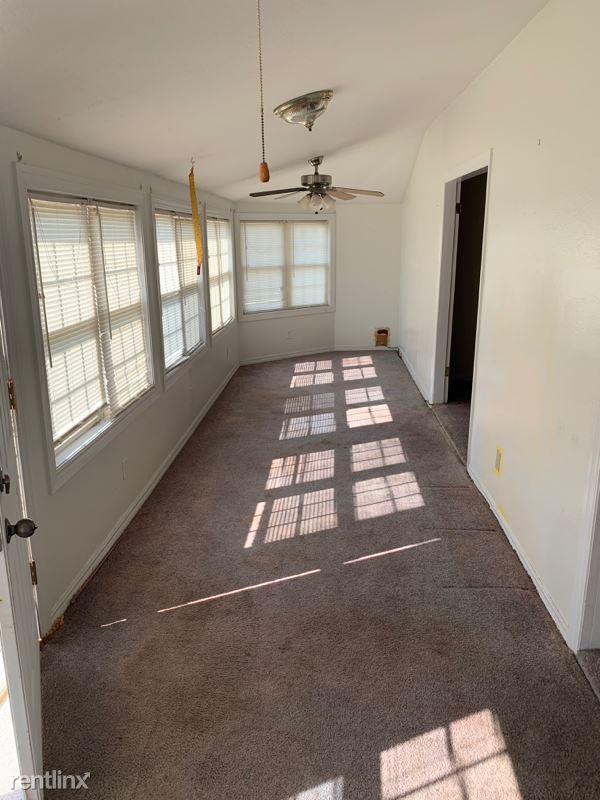 Building Photo - 4 br, 2 bath House - 2021 REMCO 321 4th St
