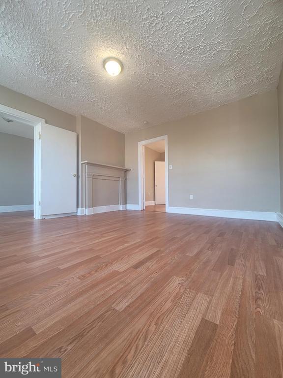 Foto del edificio - 232 N Warren St