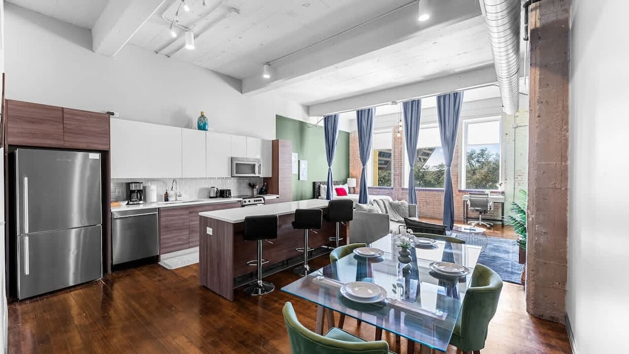 Foto principal - 500 S Ervay St