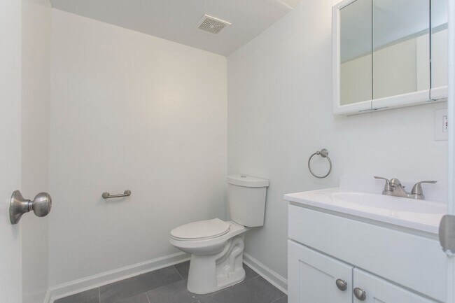Building Photo - 2152 Melson Rd