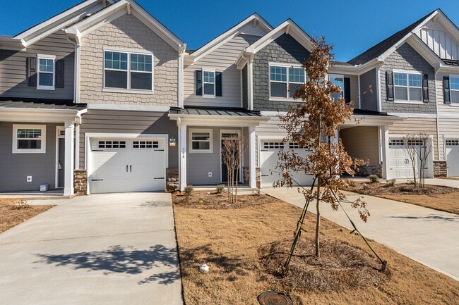 Building Photo - 308 Rodessa Ln