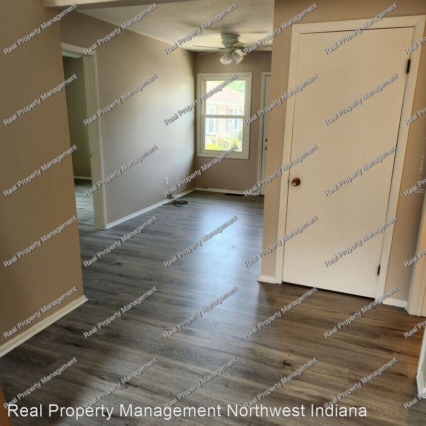 705 N Grant St, Crown Point, IN 46307 House Rental in Crown Point, IN