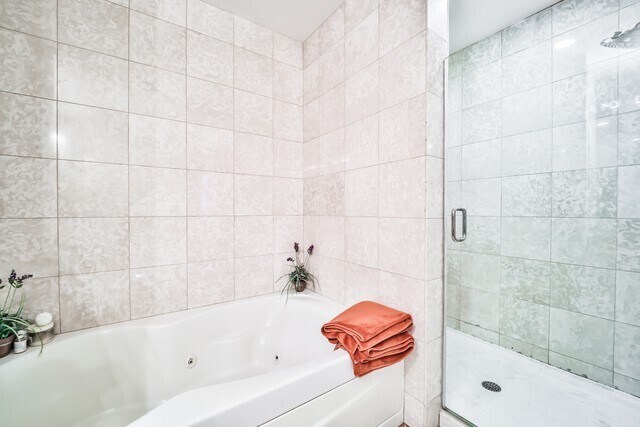 Foto del edificio - Luxurious 3 Bed, 2.5 Bath CORNER UNIT with...