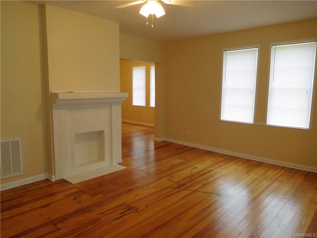 Building Photo - 1472 Holtville Rd
