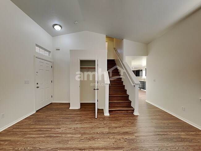Foto del edificio - 2513 E Cinnamon Ln