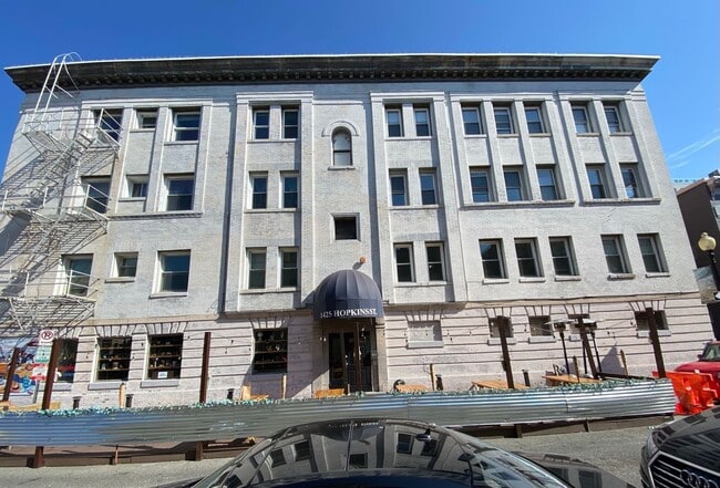 Large Sunny Dupont Circle 2 bed 2 bath Ap... - Large  Sunny Dupont Circle 2 bed 2 bath Ap... Apartment