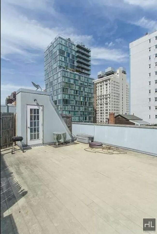 Foto del edificio - East 13th Street