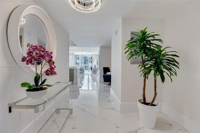 Foto del edificio - 300 Sunny Isles Blvd