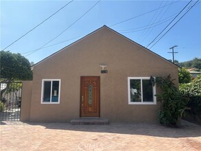 Building Photo - 440 Redfield Ave