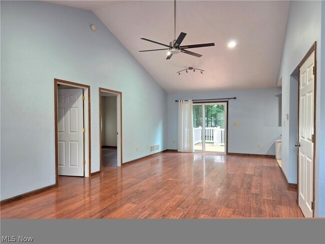 Building Photo - 2956 Hayne Rd