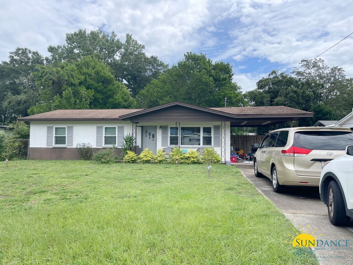 Foto principal - Beautiful 3 Bedroom Home in Fort Walton Beach!