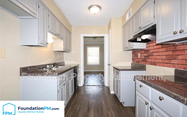 Foto del edificio - 6540 Mill Creek Rd
