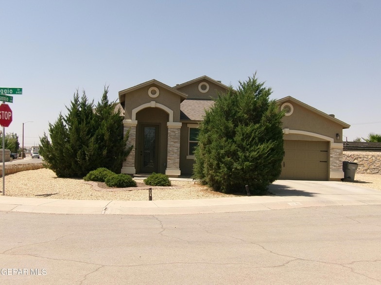 Primary Photo - 6445 Villaggio Dr