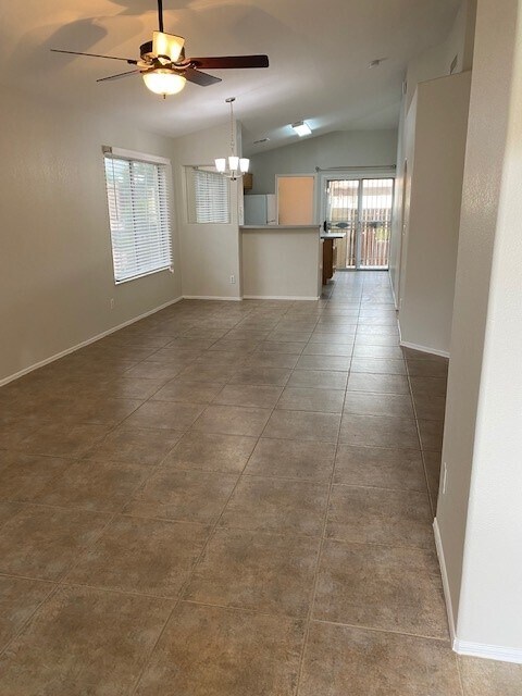 Foto del edificio - 5808 E Brown Rd