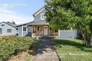 Building Photo - 838 Dakota Ave