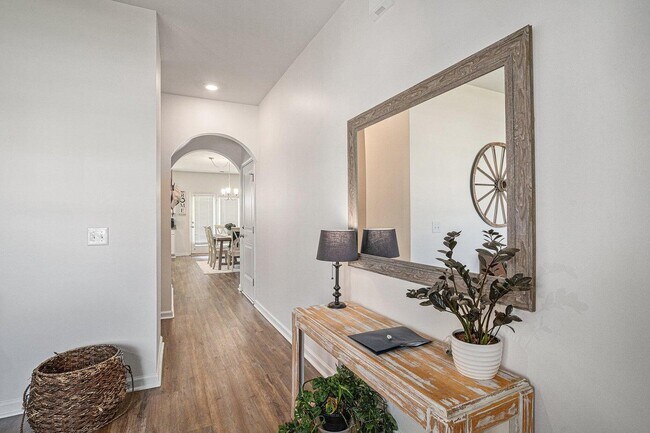 Foto del edificio - 252 Hyrne Dr