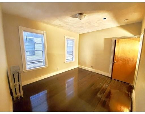Building Photo - 24 Vesta Rd