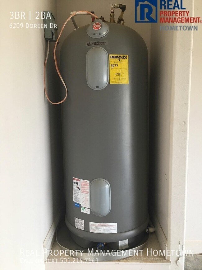 Foto del edificio - Magnificent 3/2 Home Tucked Away in a Beau...