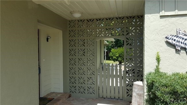 Building Photo - 6916 Alderwood Dr